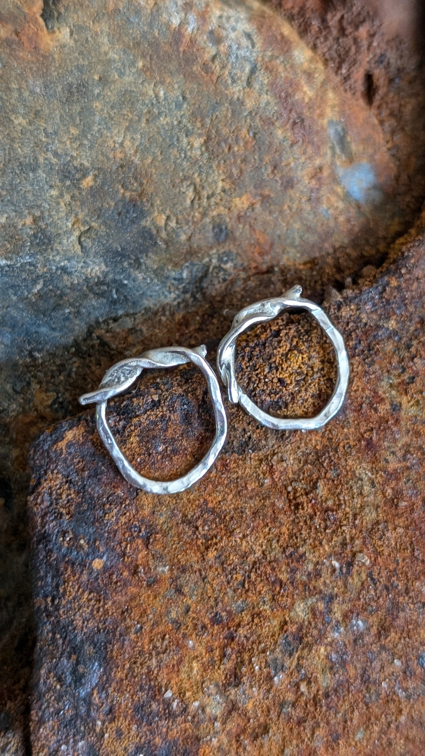 Silver knot tie earrings