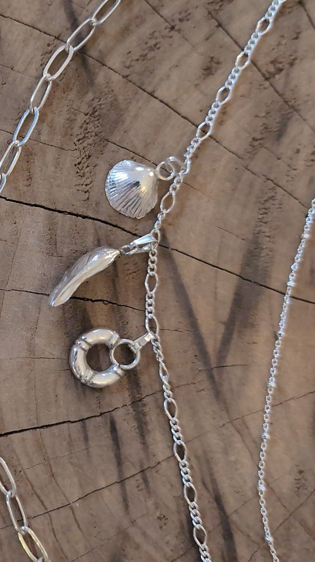 Charm bracelet