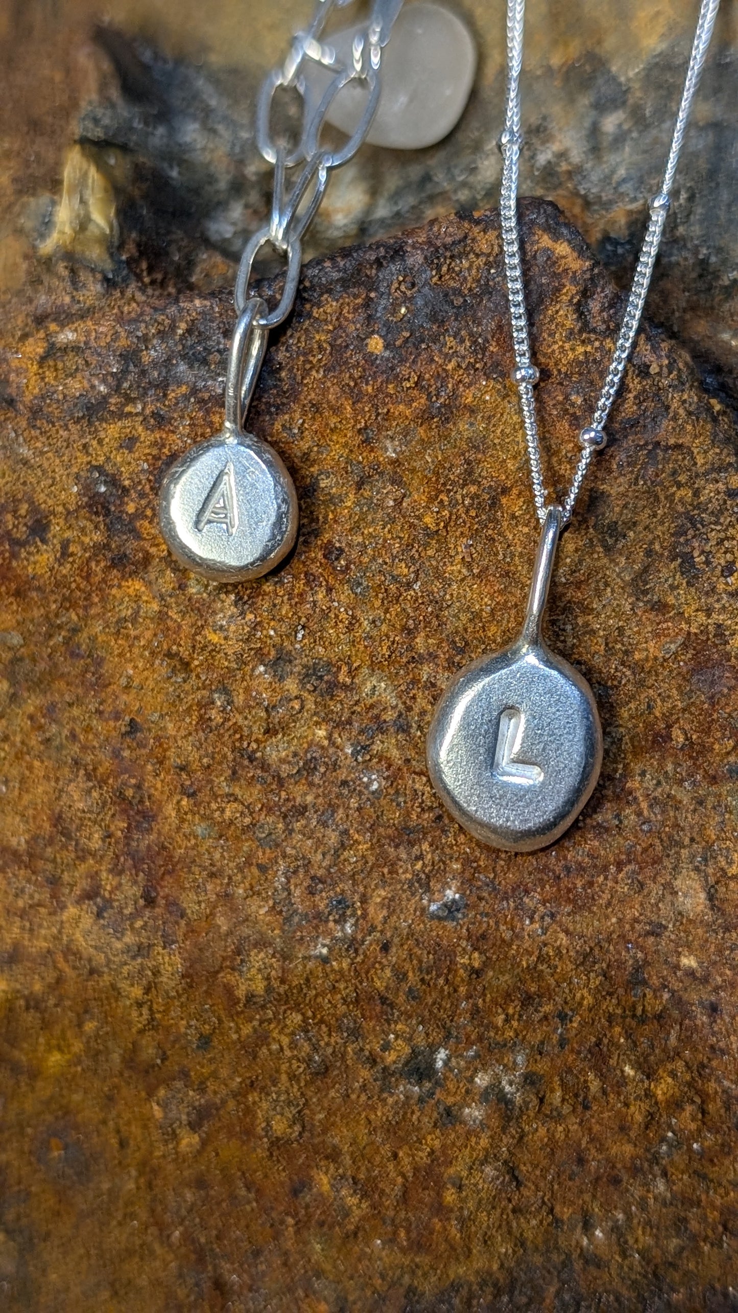 Personalised pebble SMALL